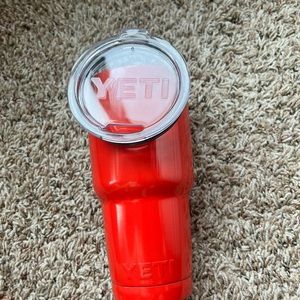 YETI tumbler. 30 oz
